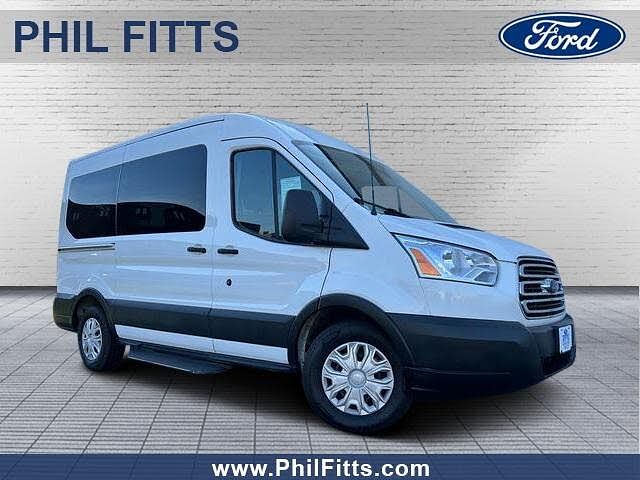 2019 Ford Transit 150 XLT