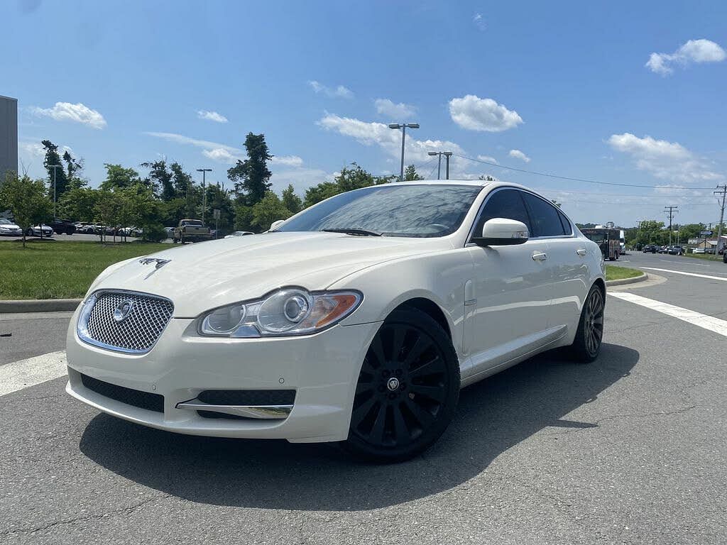 2009 Jaguar XF Premium Luxury