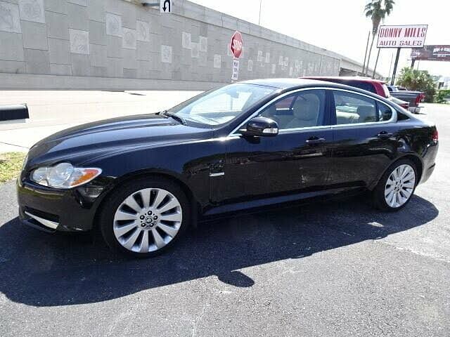 2009 Jaguar XF Premium Luxury