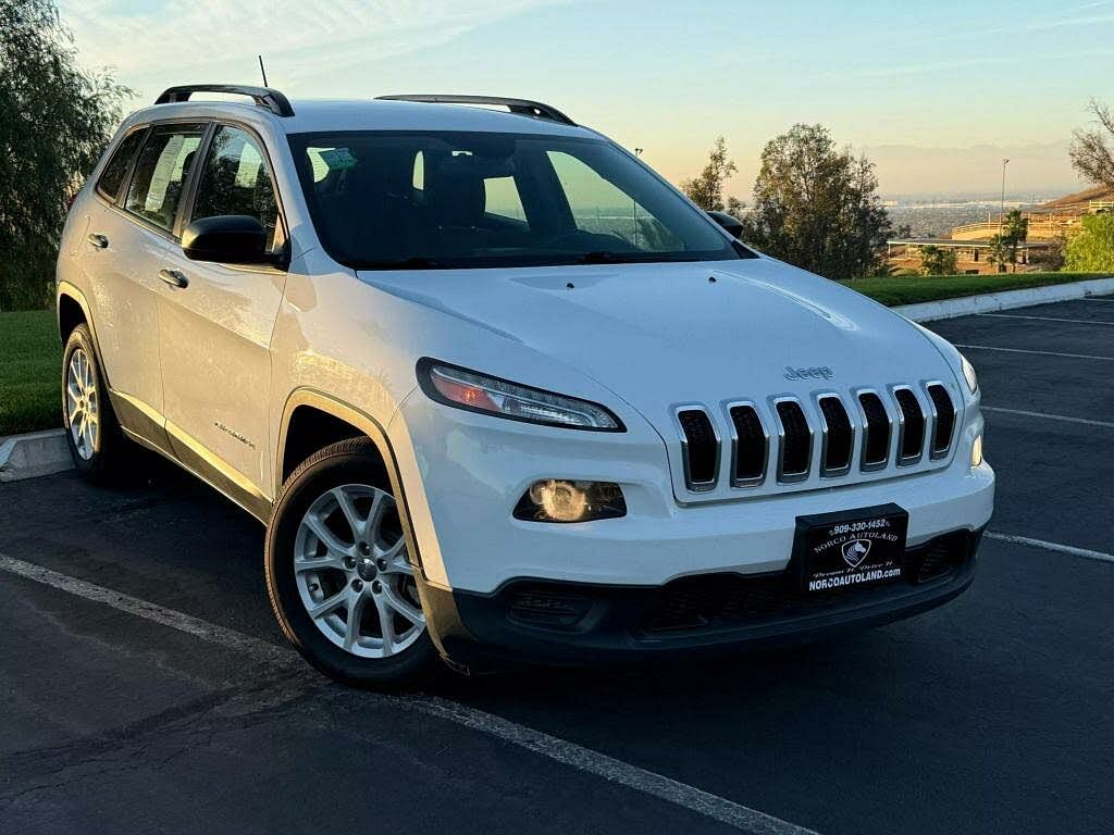 2016 Jeep Cherokee Altitude