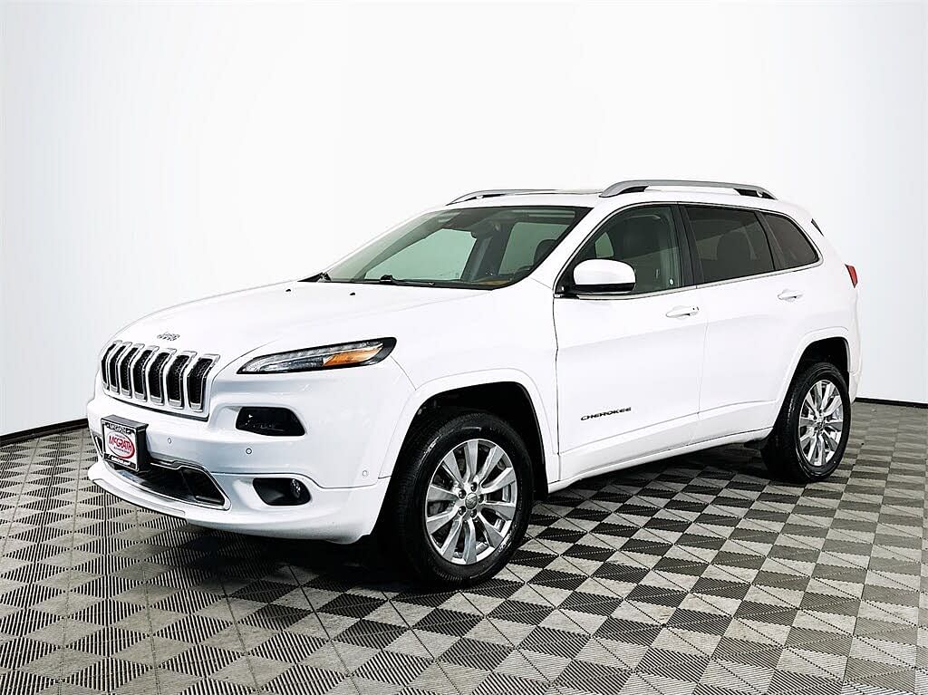 2016 Jeep Cherokee Overland