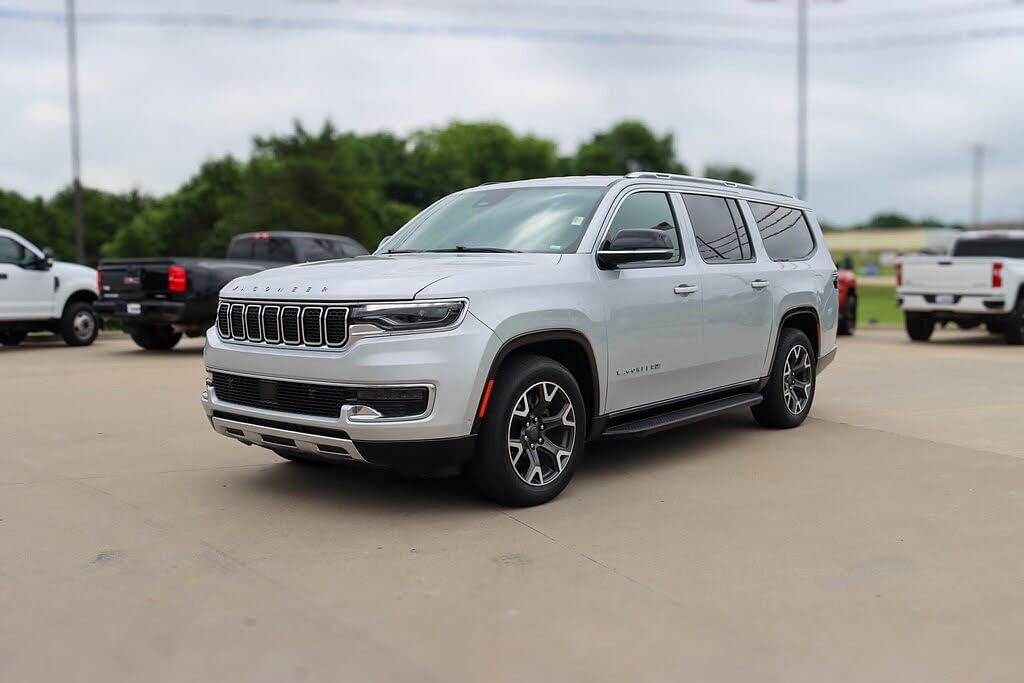 2023 Jeep Grand Wagoneer L Series III