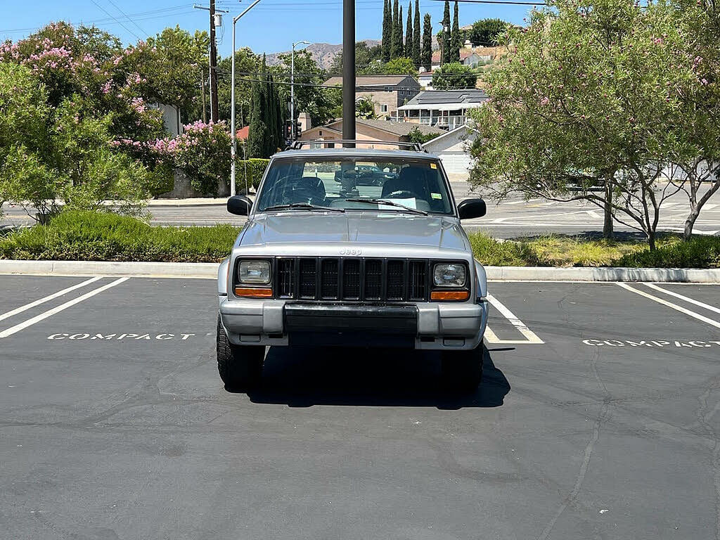 2000 Jeep Cherokee SE