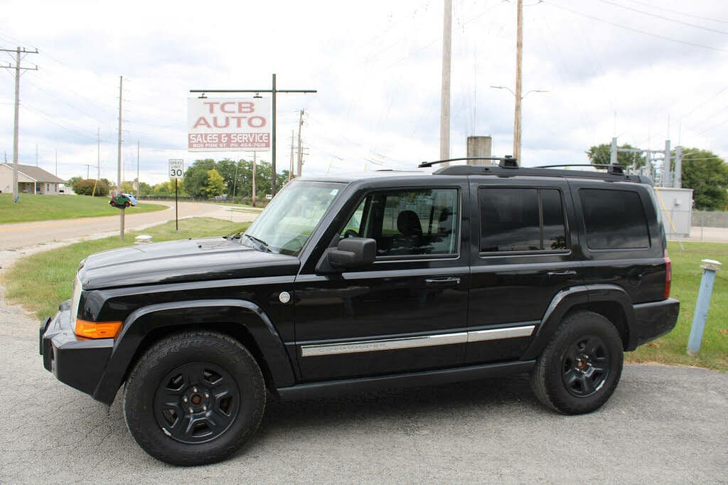 2010 Jeep Commander Sport