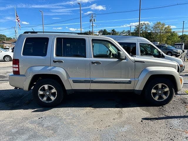 2008 Jeep Liberty Sport