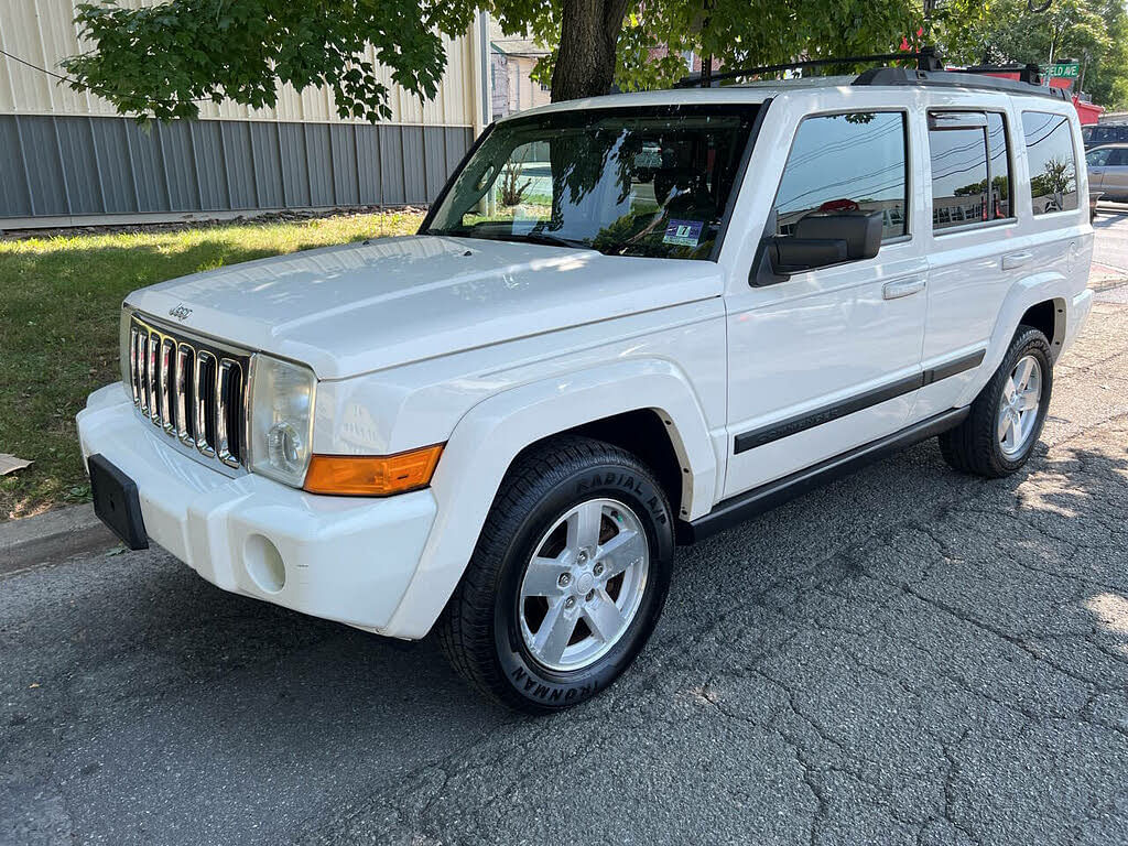 2008 Jeep Commander Sport