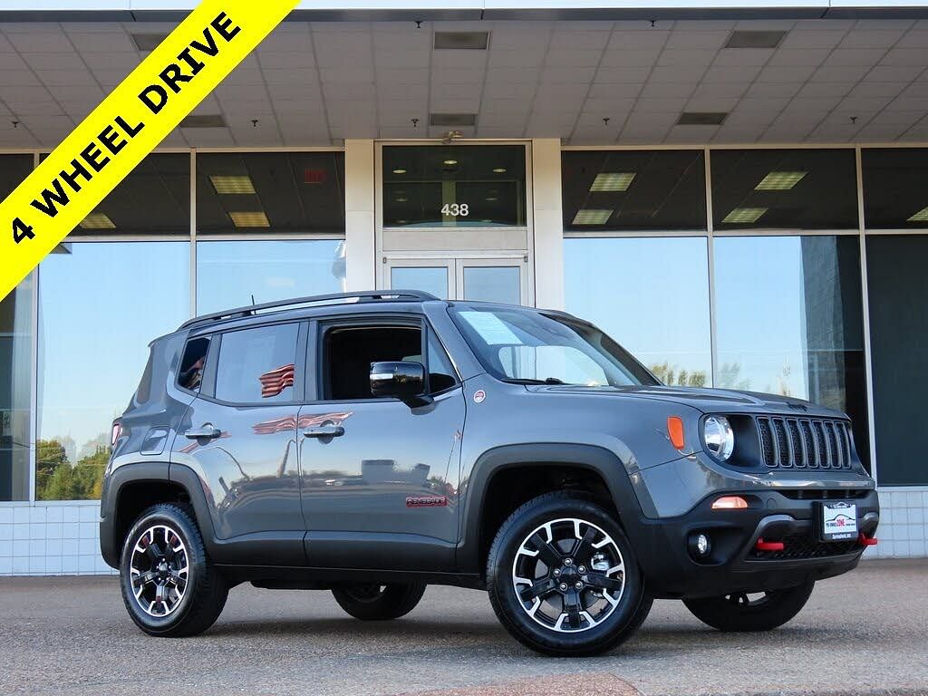 2023 Jeep Renegade Trailhawk