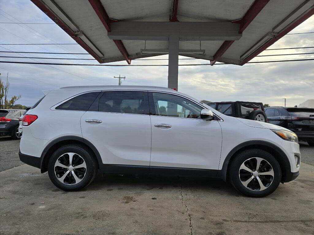 2016 Kia Sorento EX