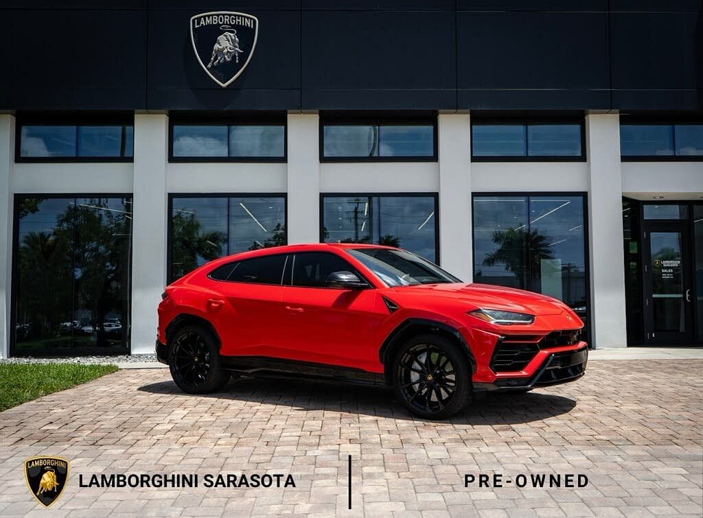 2022 Lamborghini Urus