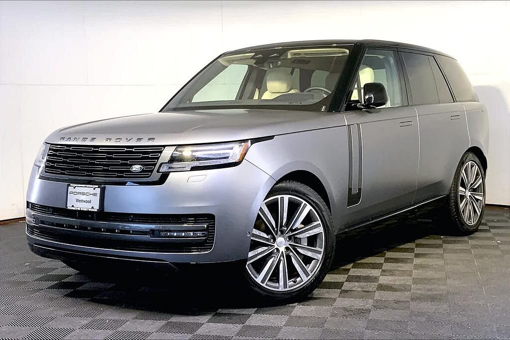 2023 Land Rover Range Rover SE