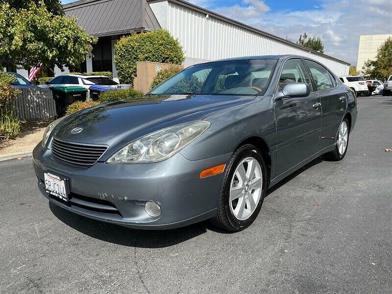 2005 Lexus ES 330