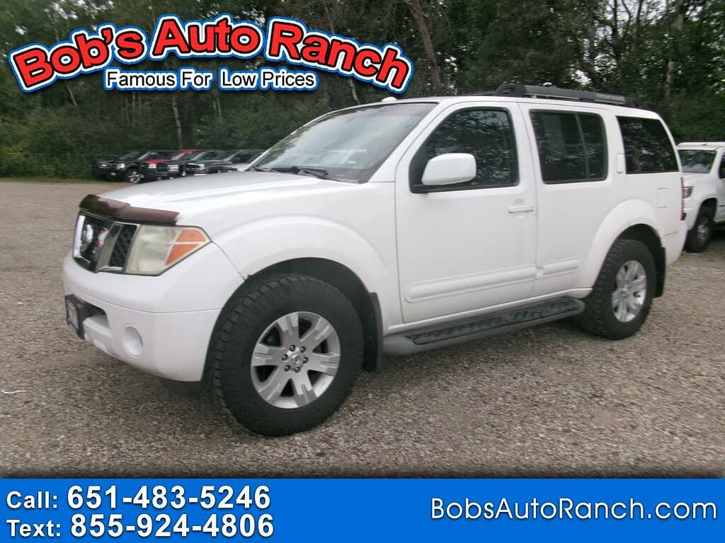 2006 Nissan Pathfinder LE