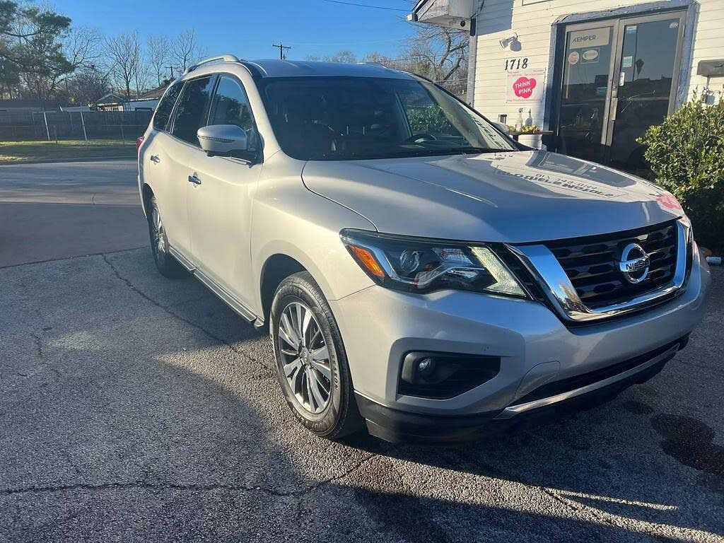 2019 Nissan Pathfinder SL