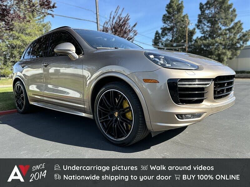 2016 Porsche Cayenne Turbo S