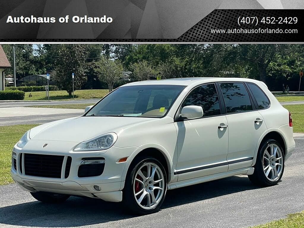 2010 Porsche Cayenne GTS