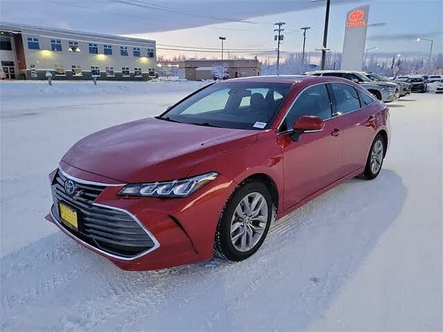 2022 Toyota Avalon XLE hybrid Sedan