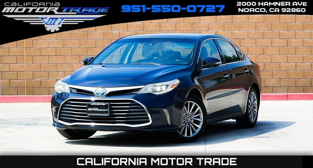 2016 Toyota Avalon Limited hybrid Sedan