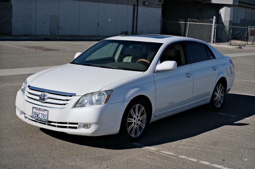 2005 Toyota Avalon Limited