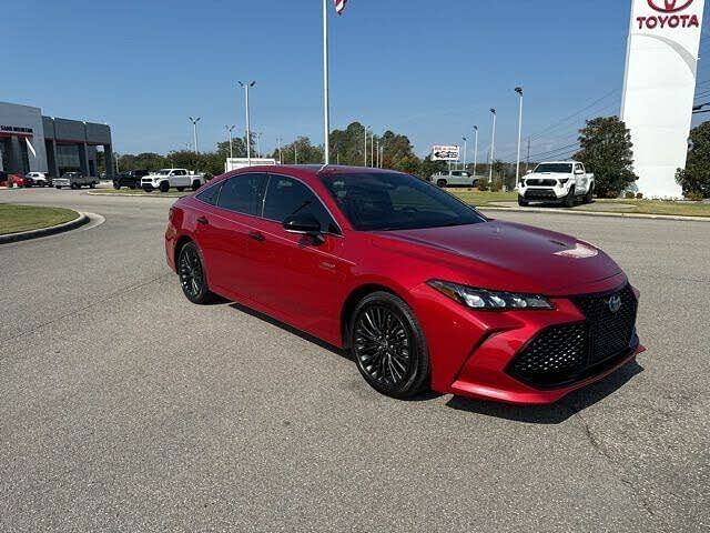 2021 Toyota Avalon XSE hybrid Sedan