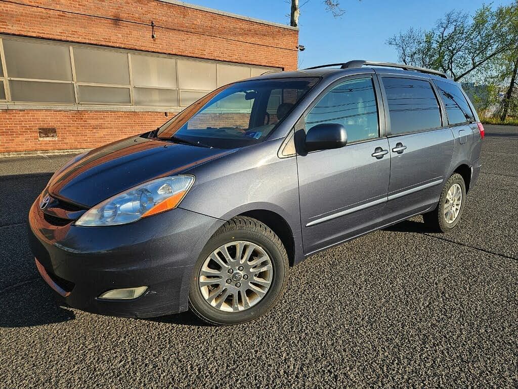 2007 Toyota Sienna XLE Limited