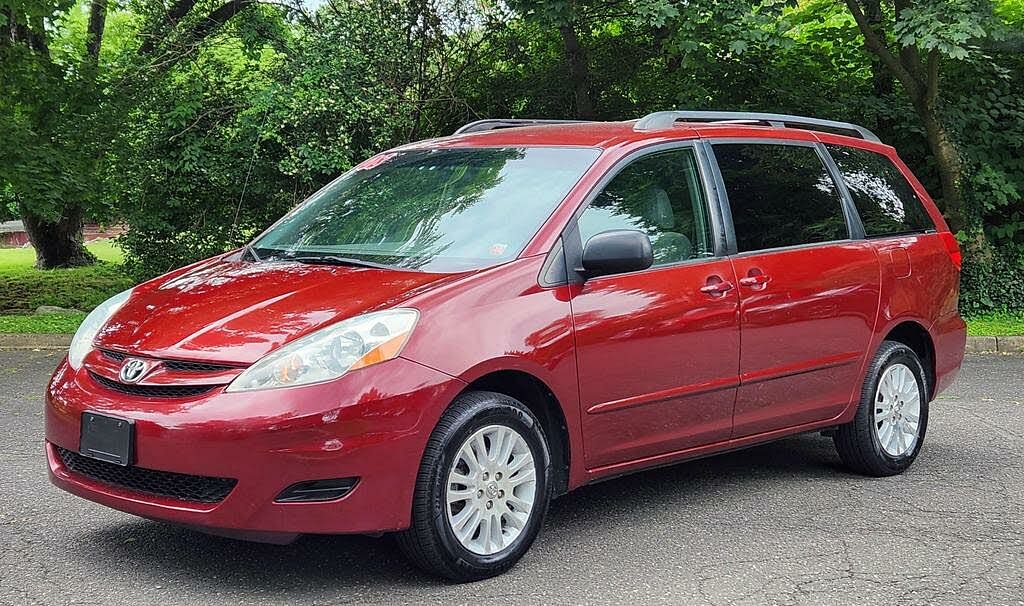 2008 Toyota Sienna LE