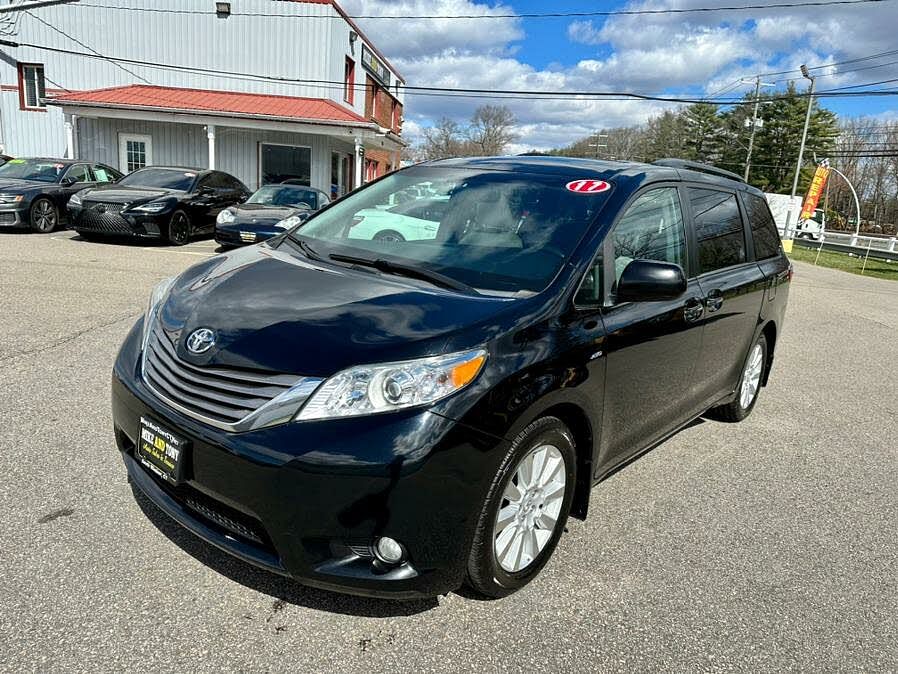 2017 Toyota Sienna XLE Premium