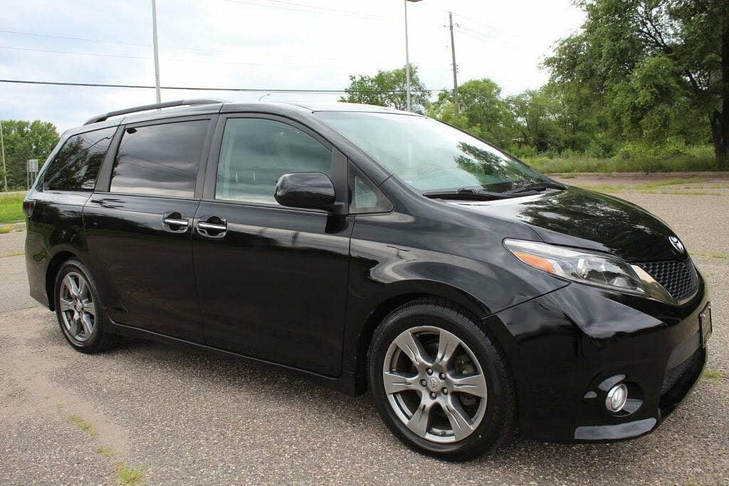 2017 Toyota Sienna SE