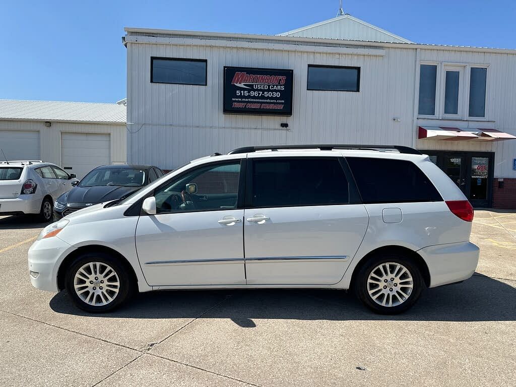 2009 Toyota Sienna CE