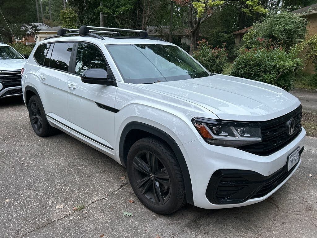 2023 Volkswagen Atlas SEL R-Line Black