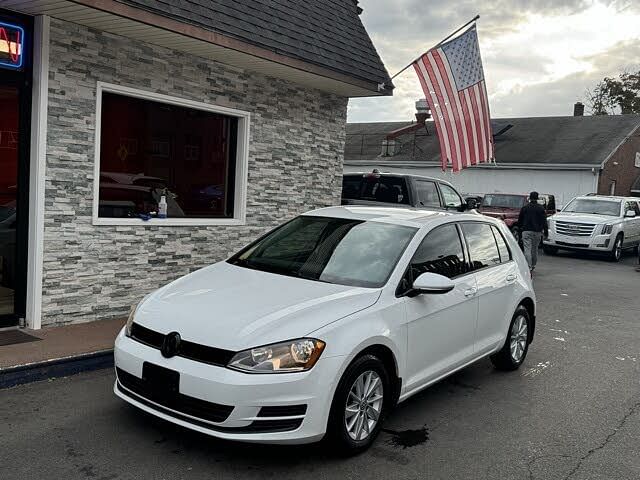 2016 Volkswagen Golf S