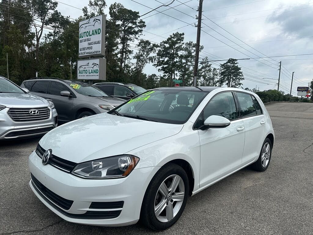 2017 Volkswagen Golf TSI S