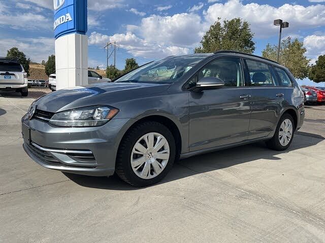 2018 Volkswagen Golf SE