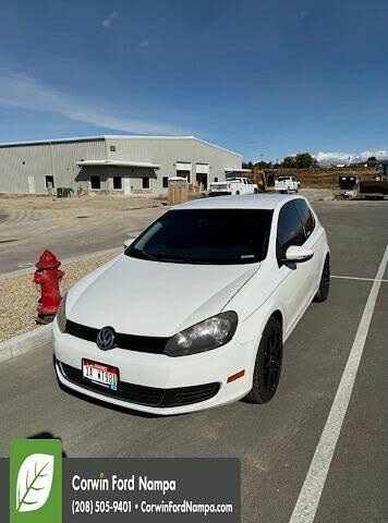 2010 Volkswagen Golf   Hatchback